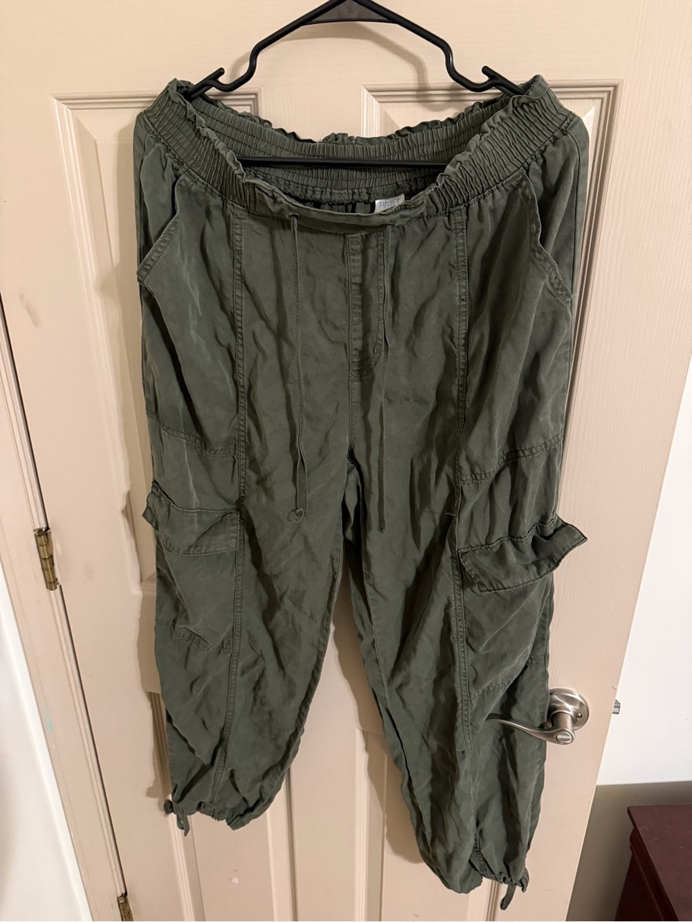 Time and Tru Olive Cargo Joggers with Elastic Waist